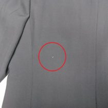 礼服背中穴あき