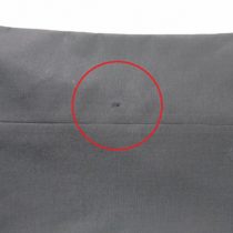 ニコルパンツの膝穴あき