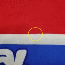 アルチビオのセーター穴あき